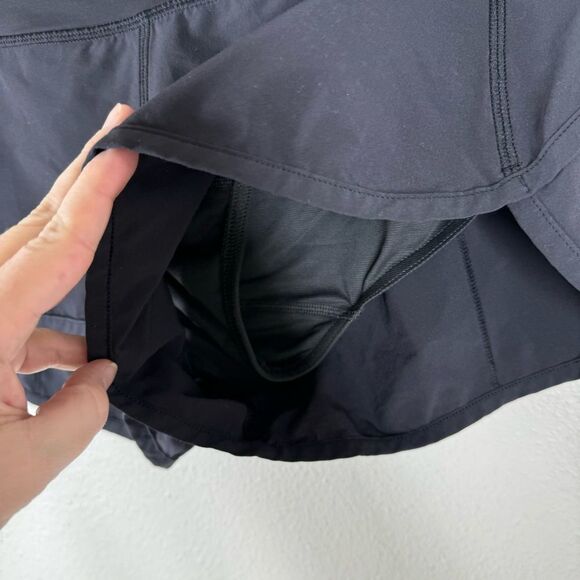 Lululemon Run Speed Up Shorts Solid Black Athletic Workout Gym Size 6 - Picture 2 of 6